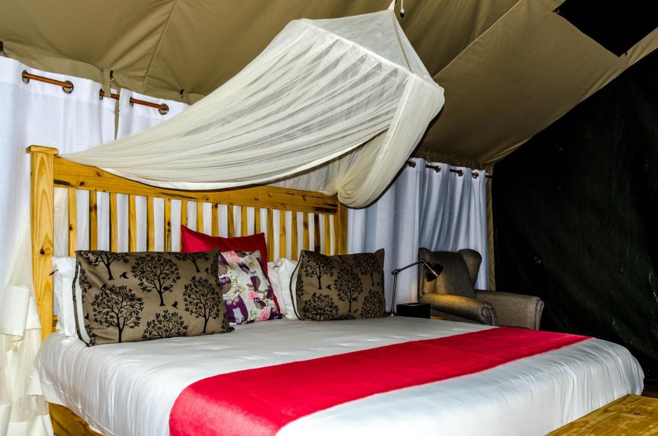 Вилла Tlouwana Camp Касане Экстерьер фото